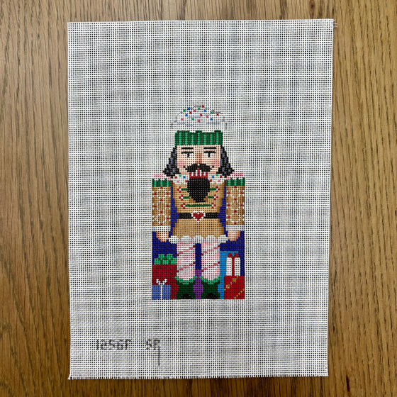 Gingerbread Nutcracker, Front - 18 mesh