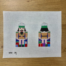  Gingerbread Nutcracker, 2 Sided - 18 mesh