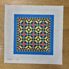  Colonial Garden, 10" Quilt - 13 mesh