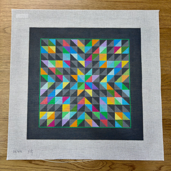 Triangle Stars, 14" Quilt - 13 mesh