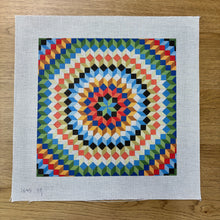  Cube Burst, 14" Quilt - 13 mesh