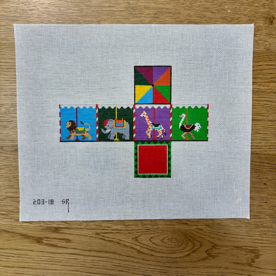Carousel, 2" Cube - 18 mesh