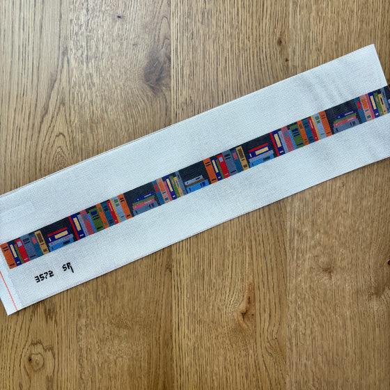 Books On A Shelf, Belt - 18 mesh