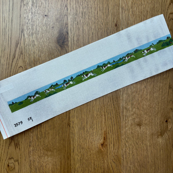 Fox and Hounds, Belt