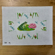  Frog and Dragonflies, Brick Cover - 13 mesh