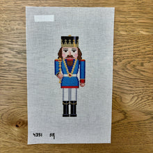  Nutcracker, Blue King with Scepter - 18 mesh