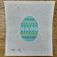  Flower Stripes, 4" Egg - 18 mesh