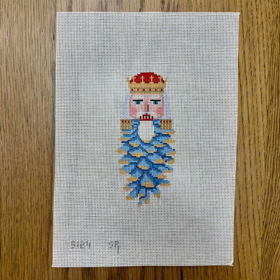 Pinecone, Nutcracker - 18 mesh