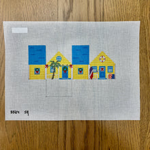  Yellow Beach House, Mini House - 18 mesh