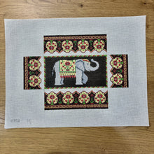  Floral Elephant, Brick Cover - 13 mesh