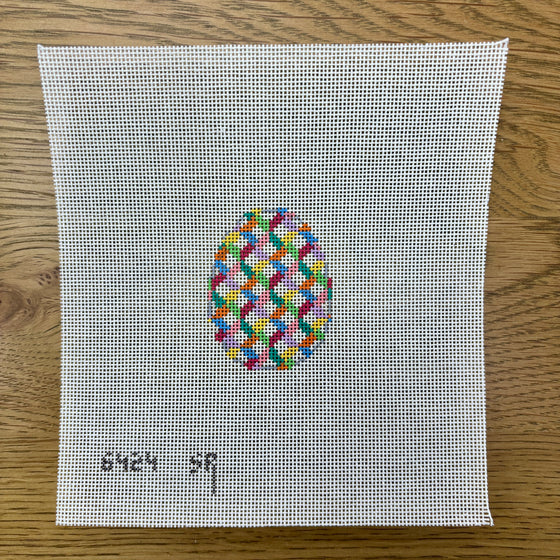 Multi-Color Weave, Small Egg - 18 mesh