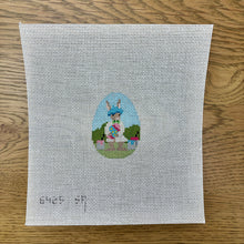  Rabbit Painting Eggs, Small Egg - 18 mesh