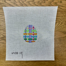  Woven Ribbons, Small Egg - 18 mesh