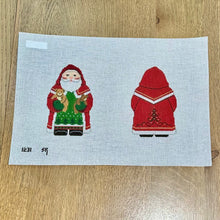  Tree Coat Santa with Teddies, 2 Sided - 18 mesh
