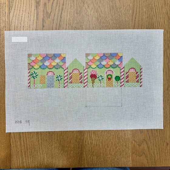 Pistachio and Neccos, 3D Gingerbread House - 18 mesh