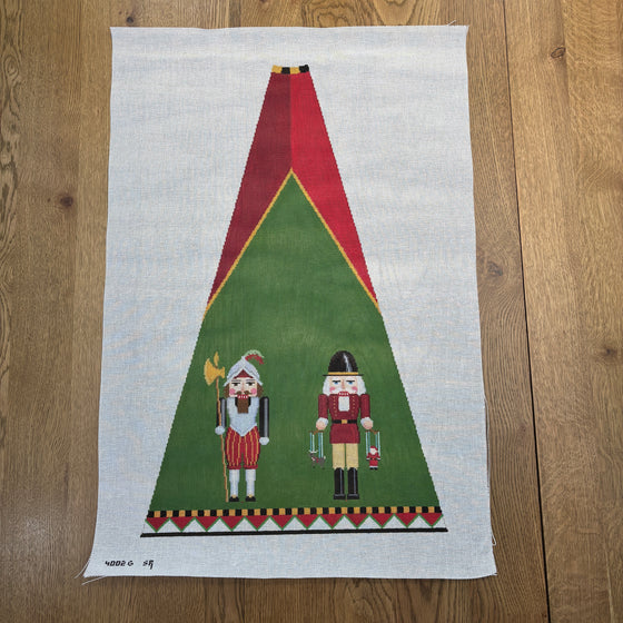 Nutcracker Tree Skirt with Background - 13 mesh