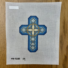  Diamond and Leaf, Cross - 18 mesh
