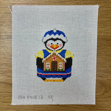  Penguin with Gingerbread House - 13 mesh