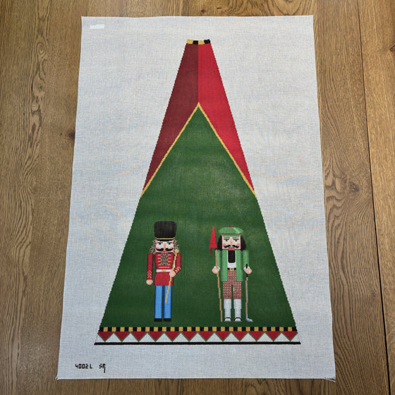 Susan Roberts Nutcracker Tree Skirt