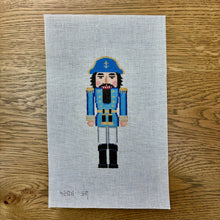  Nutcracker, Sea Captain - 18 mesh