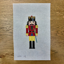 Nutcracker, King II - 18 mesh