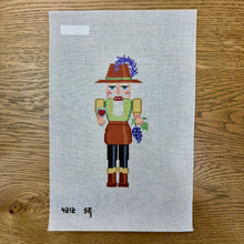  Nutcracker, Winemaker - 18 mesh