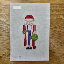  Nutcracker, Pear Tree Santa - 18 mesh