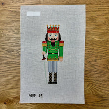  Nutcracker, Red Crown King - 18 mesh