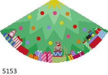  Cone, Christmas Tree - 18 mesh